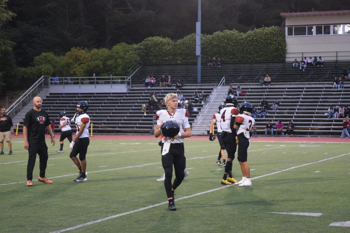 Luke Lemke coming off the field after warm-ups