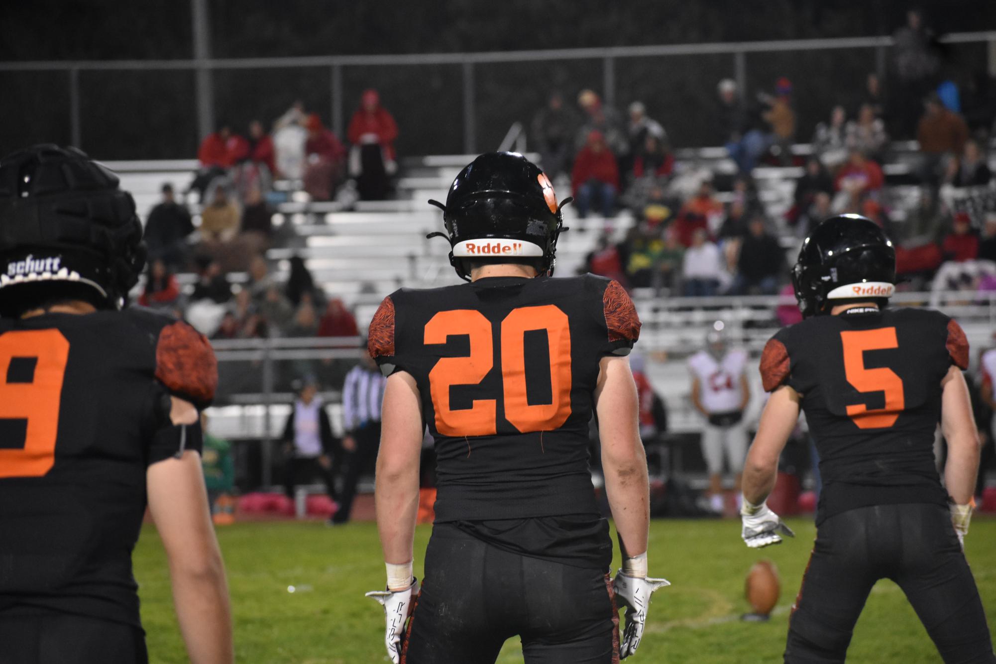 Homecoming heroes: Arcata dominates Ferndale in league rivalry