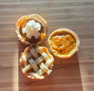 A fall favorite re-imagined: Mini pumpkin pies