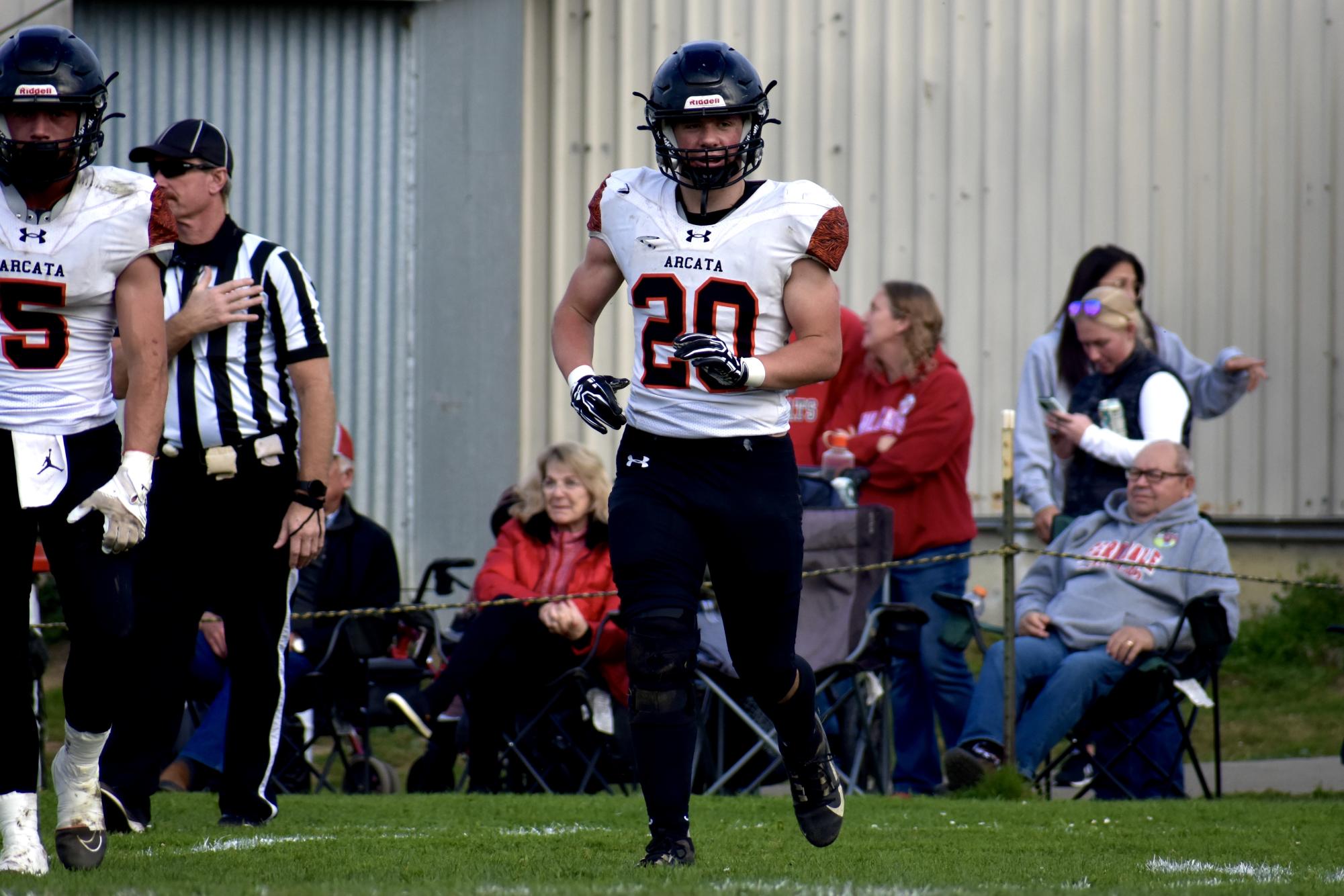 Arcata struggles: Shares Little 4 league title with Ferndale