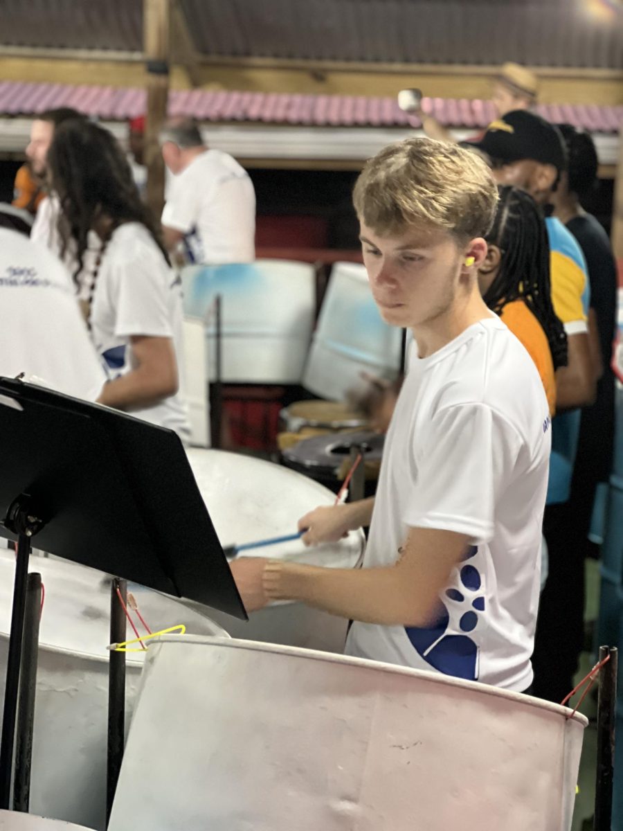 Jack Dixon playing in the workshop's final performance