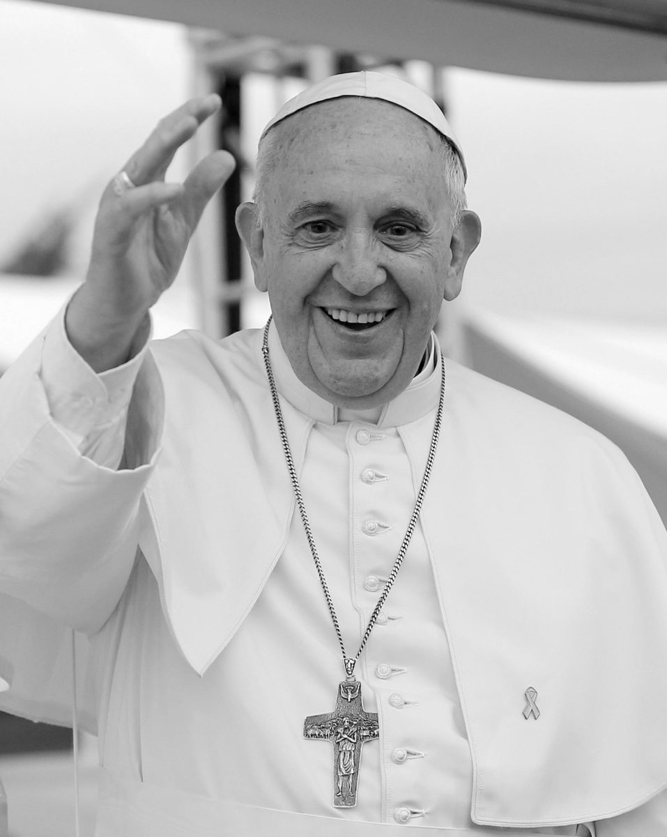 Pepperfaux: JD Vance inspired by movie “The Interview,” assassinates the pope